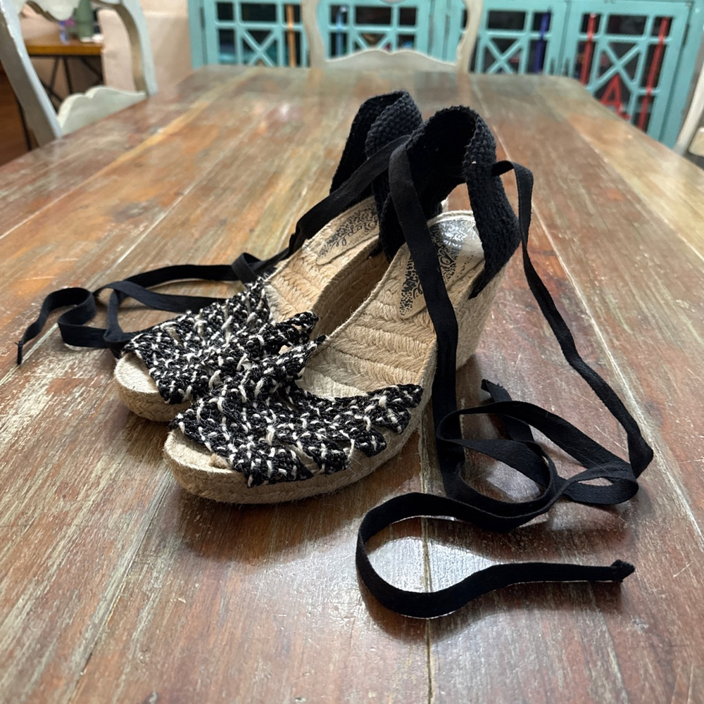 Free People Amalfi Coast Espadrilles Size 8.5 Black White Beige